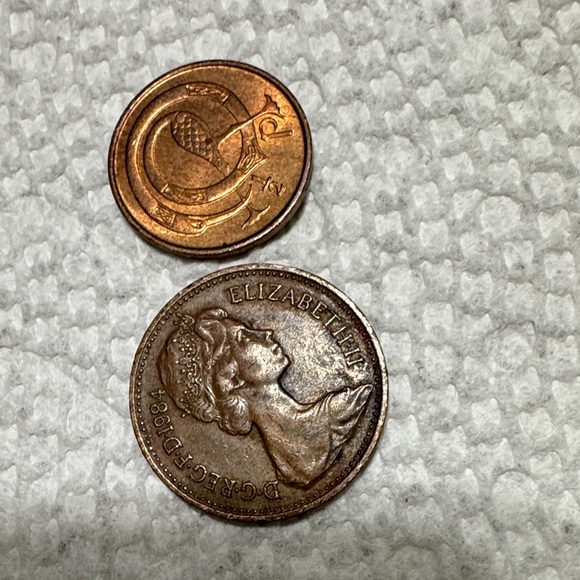 Assorted Coin Collection - Picture 4 of 5